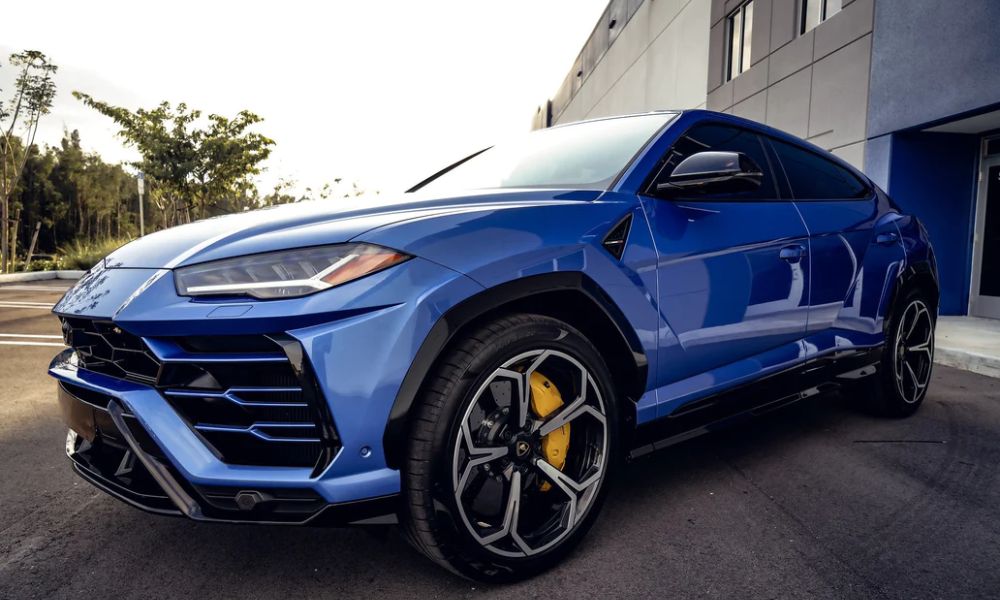 The Advantages of Driving Lamborghini Urus