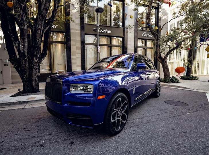 ROLLS ROYCE CULLINAN 2022 BLUE WITH STARLIGHT