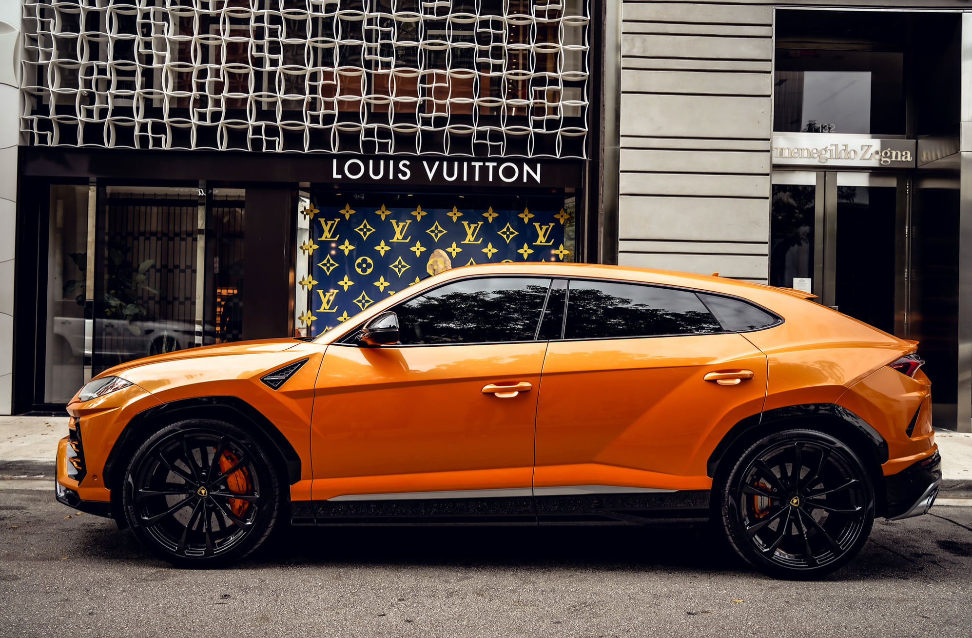 2022 LAMBORGHINI URUS STARLIGHT - ORANGE