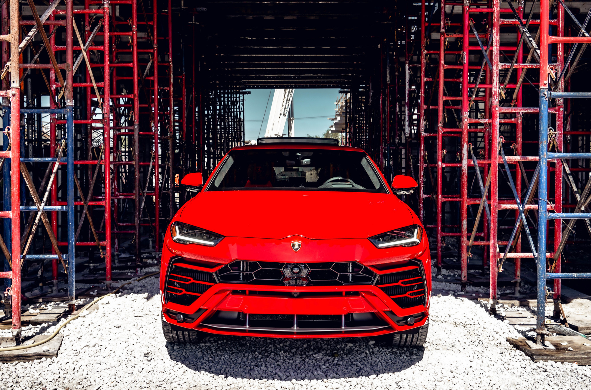 2022 LAMBORGHINI URUS - RED