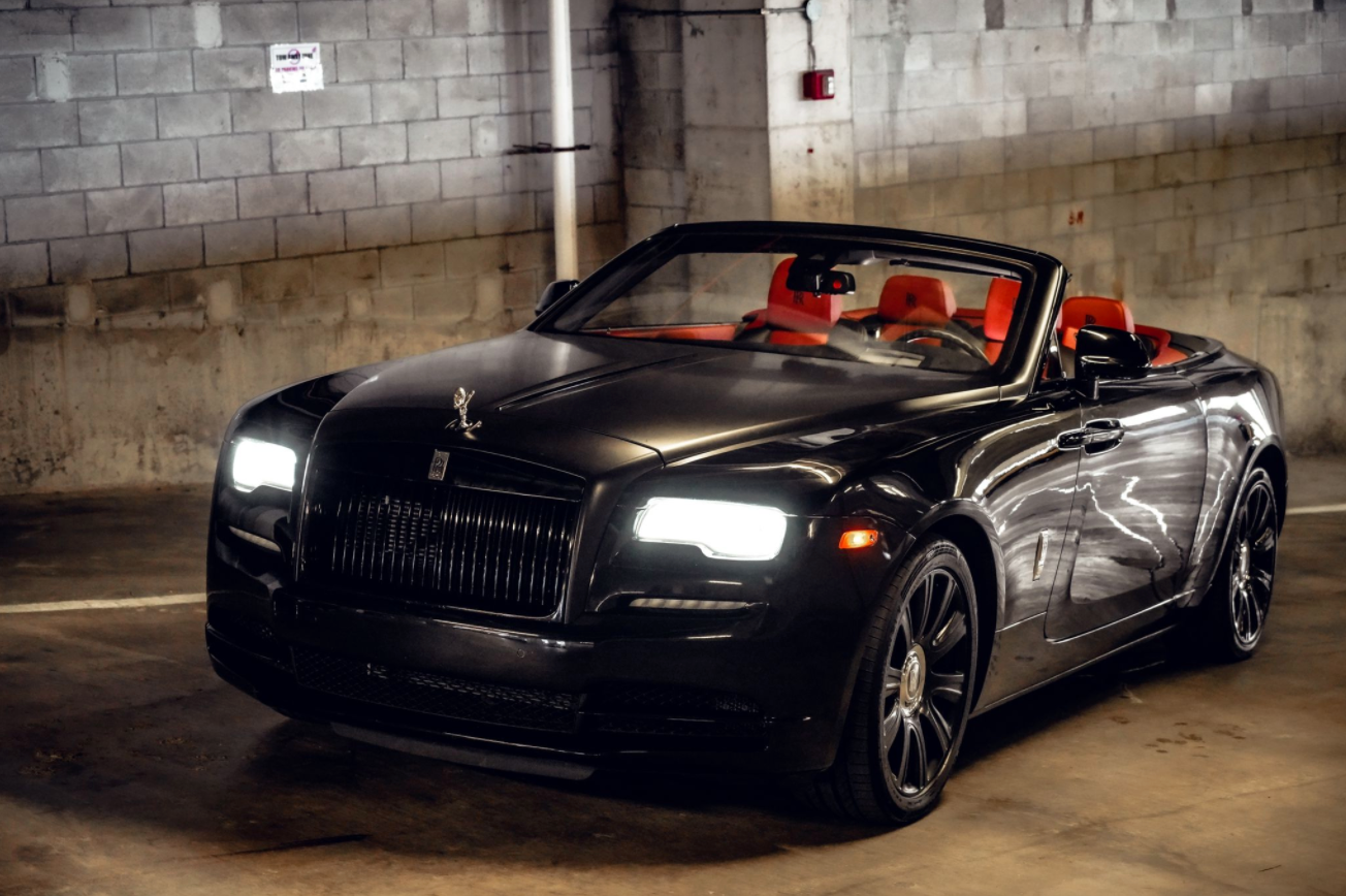 Black Rolls Royce Dawn