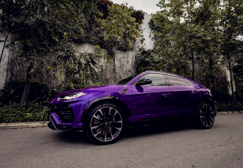 2022 LAMBORGHINI URUS PURPLE