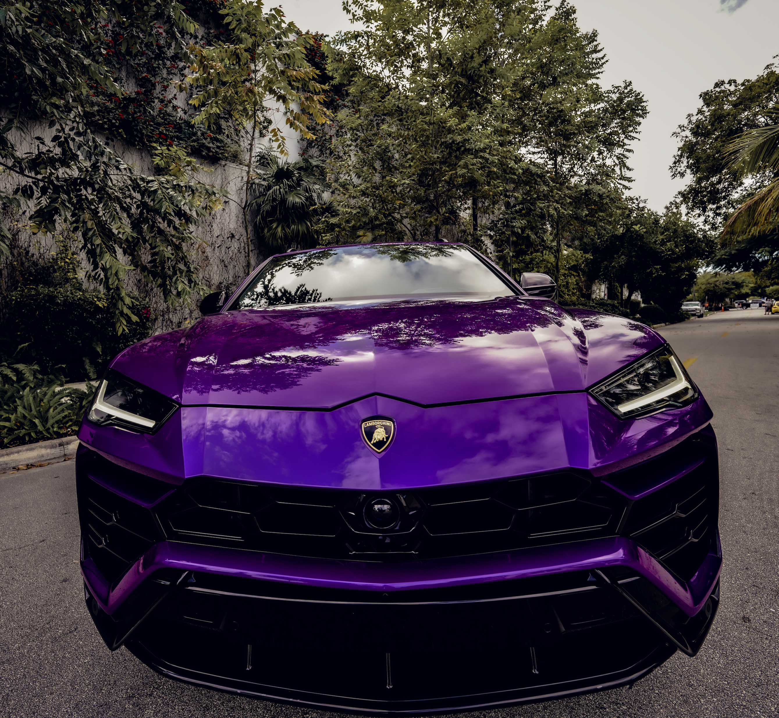 2022 LAMBORGHINI URUS PURPLE