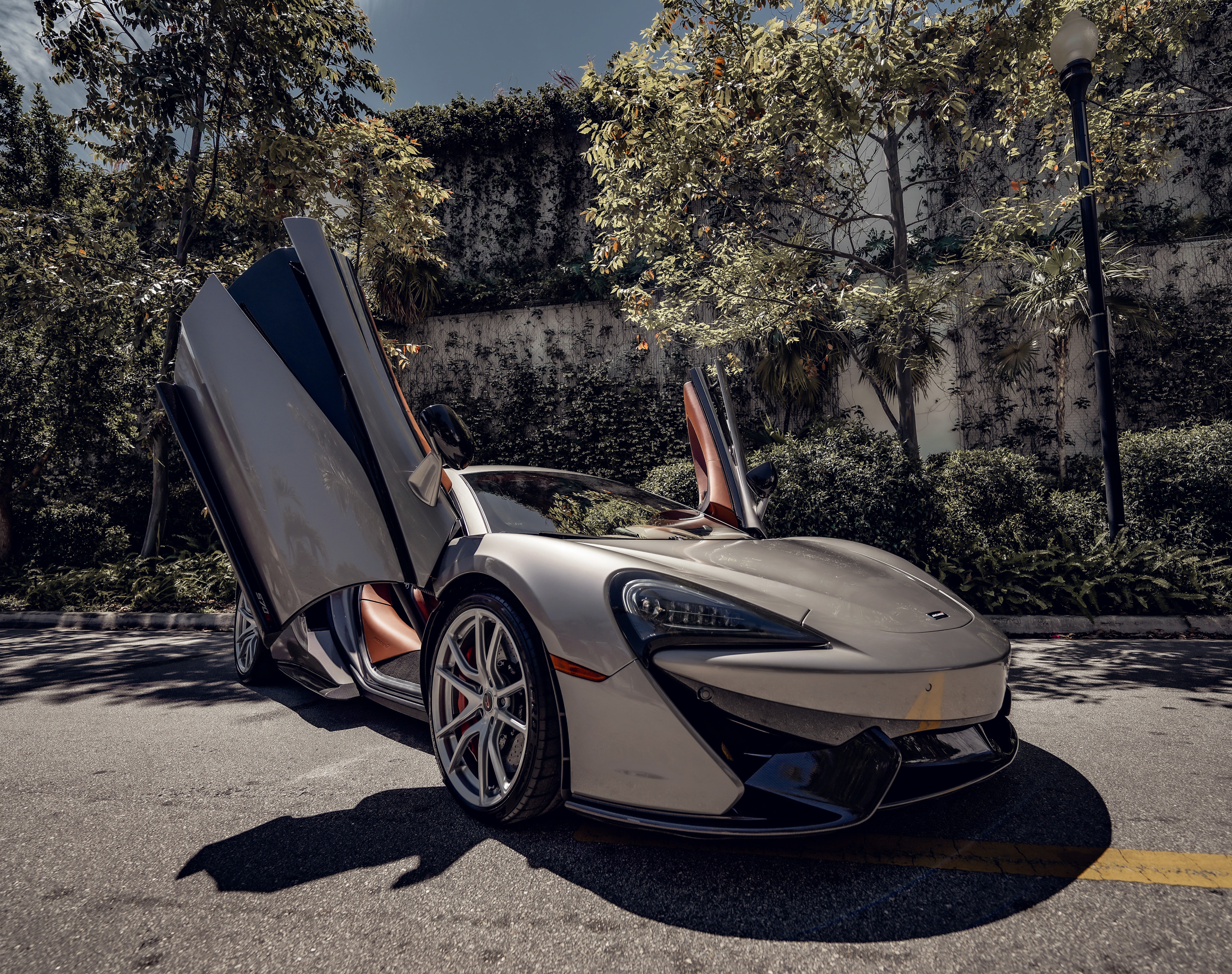 2020 MCLAREN 570S