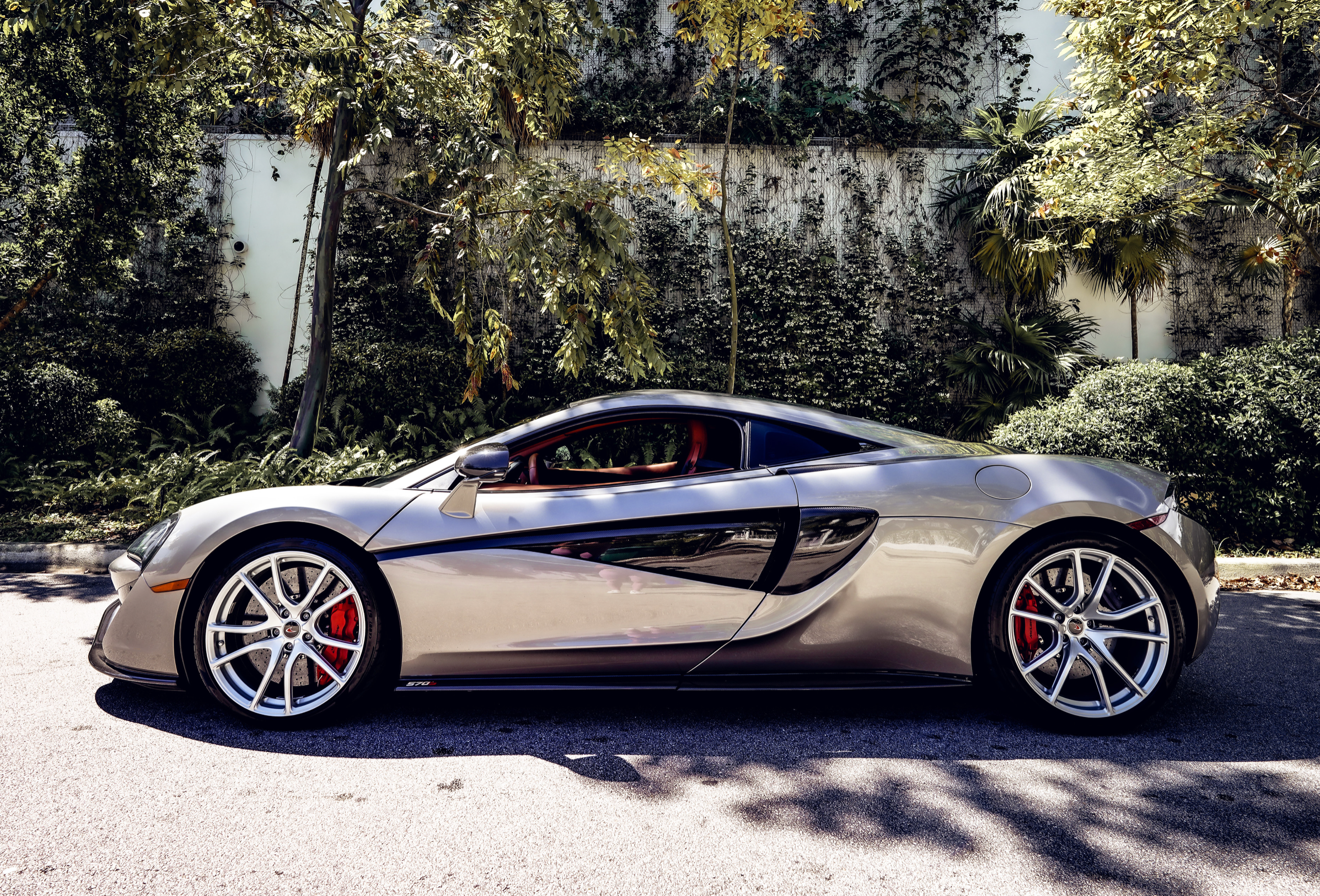 2020 MCLAREN 570S