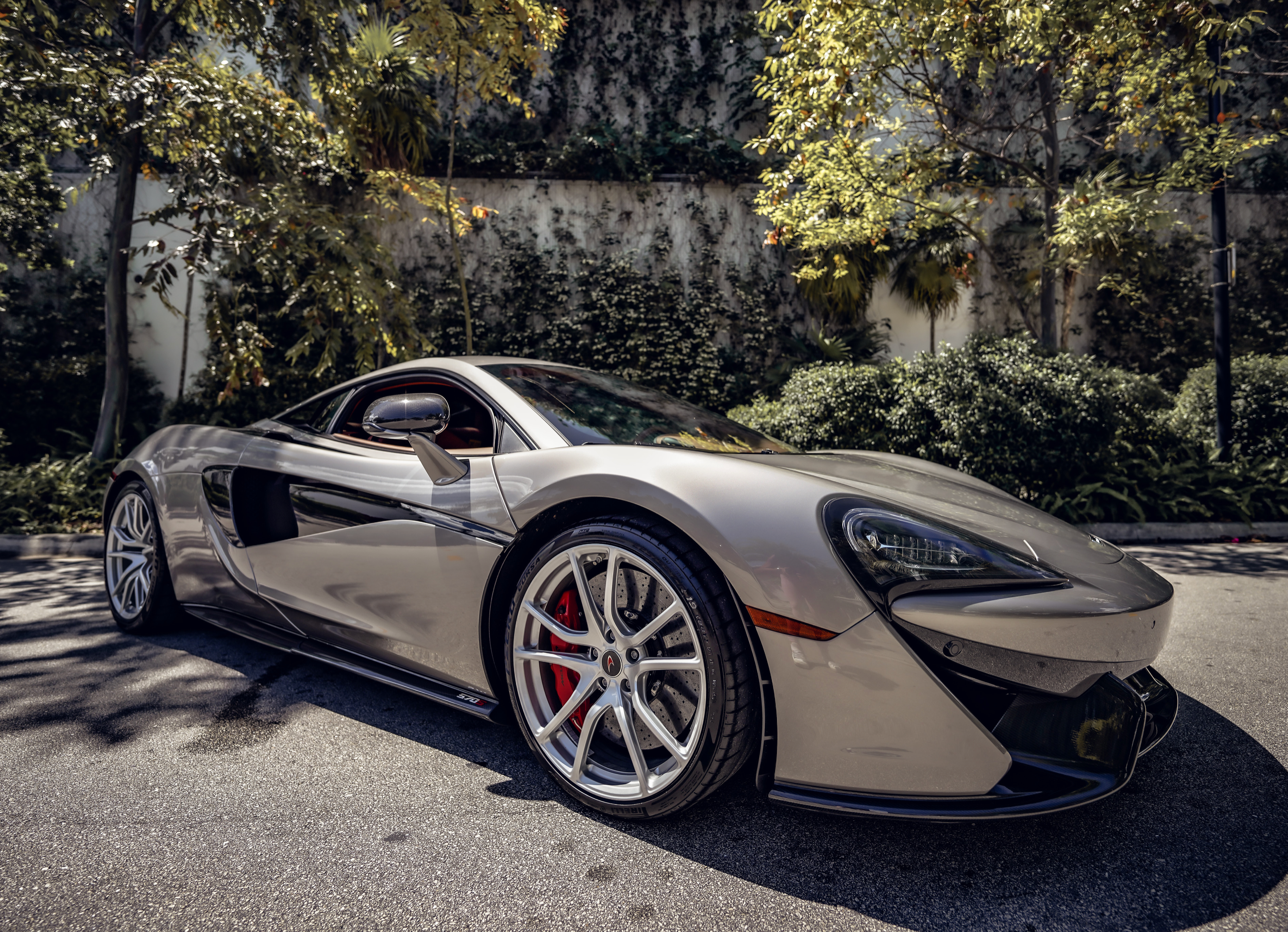 2020 MCLAREN 570S