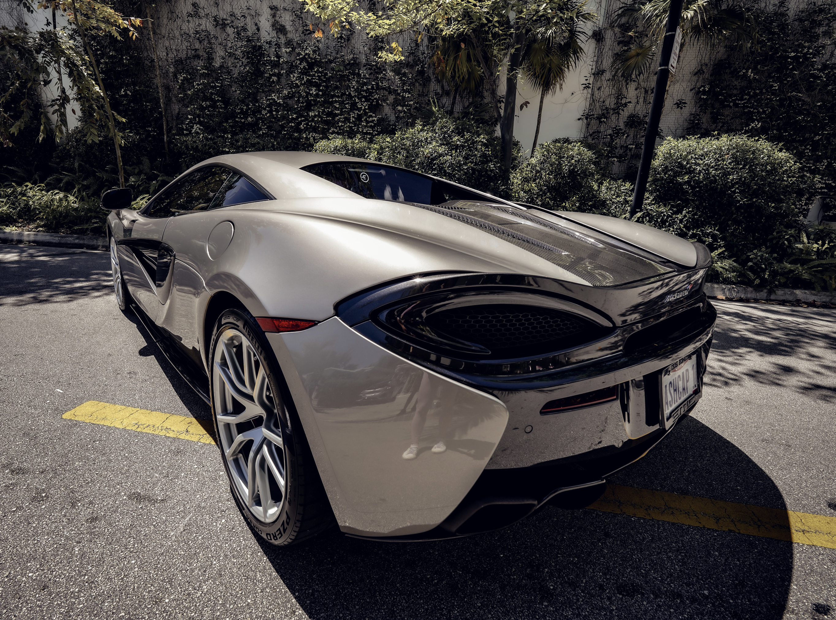 2020 MCLAREN 570S