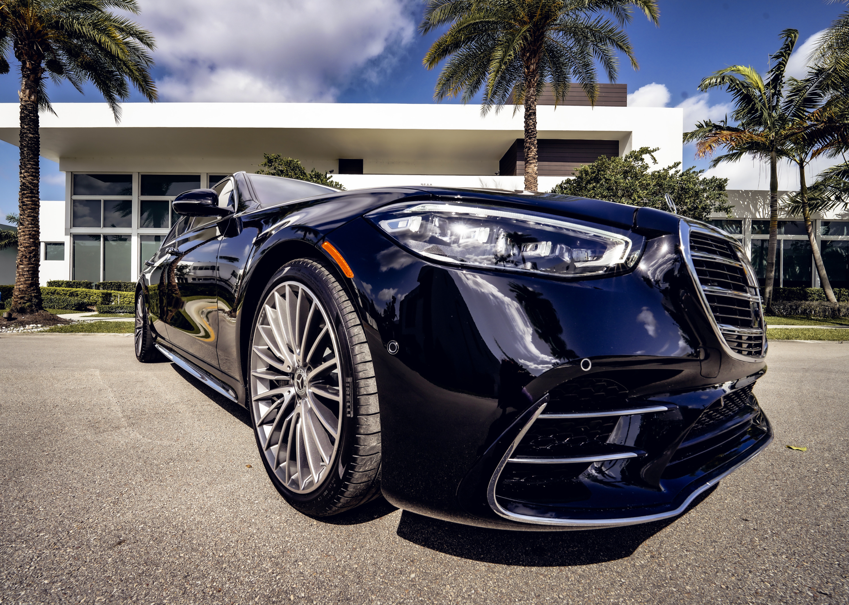 MERCEDES AMG GT-S