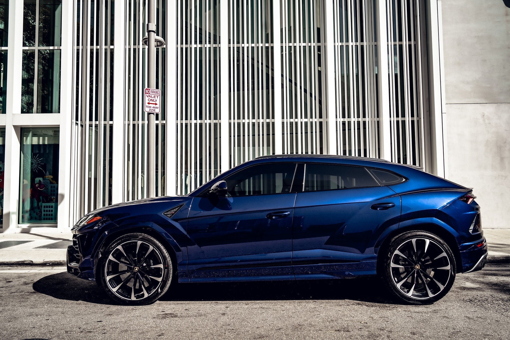 Lamborghini Urus Dark Blue